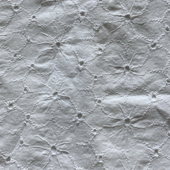 Floral white midi skirt - Picture 2 of 3